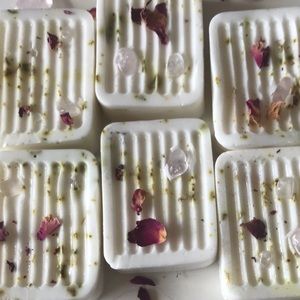 Rose quartz/Rose petal soap♥️